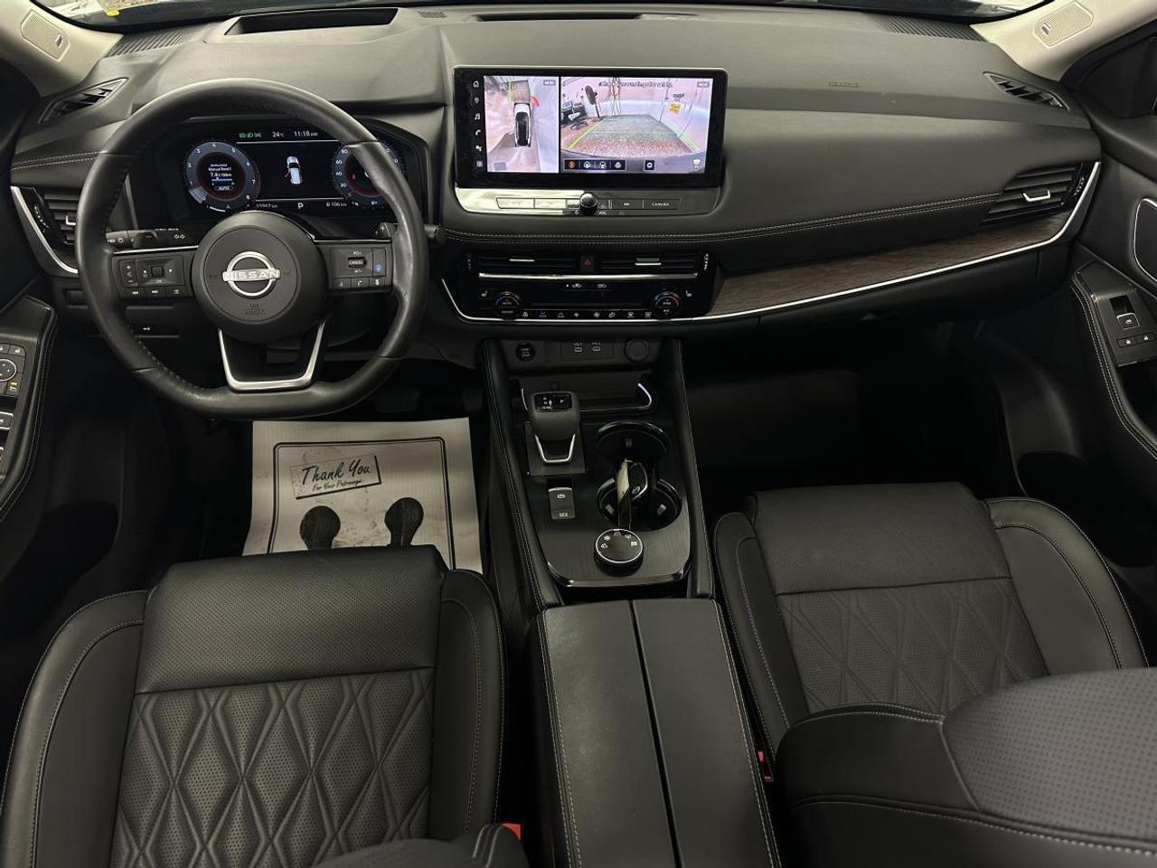 2024 Nissan Rogue Platinum AWD PLATINUM - BLACK LEATHER/PANO/NAVI/15KM/1 OWNER LEASE RETURN! Photo