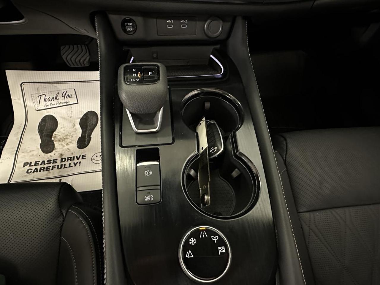 2024 Nissan Rogue Platinum AWD PLATINUM - BLACK LEATHER/PANO/NAVI/15KM/1 OWNER LEASE RETURN! Photo
