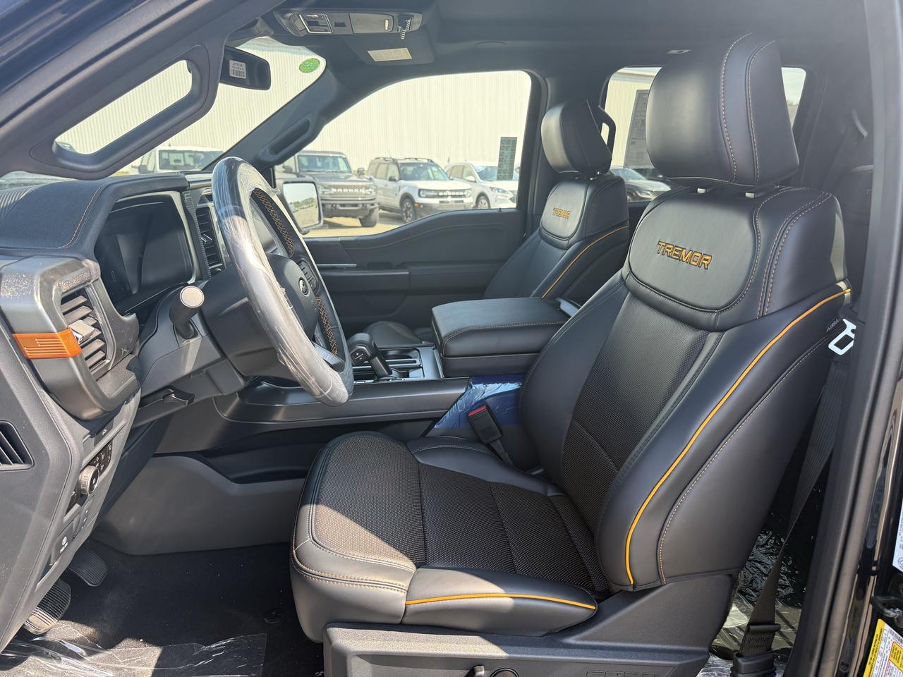 2026 Ford F-150 Tremor 4WD SuperCrew 5.5' Box Photo2