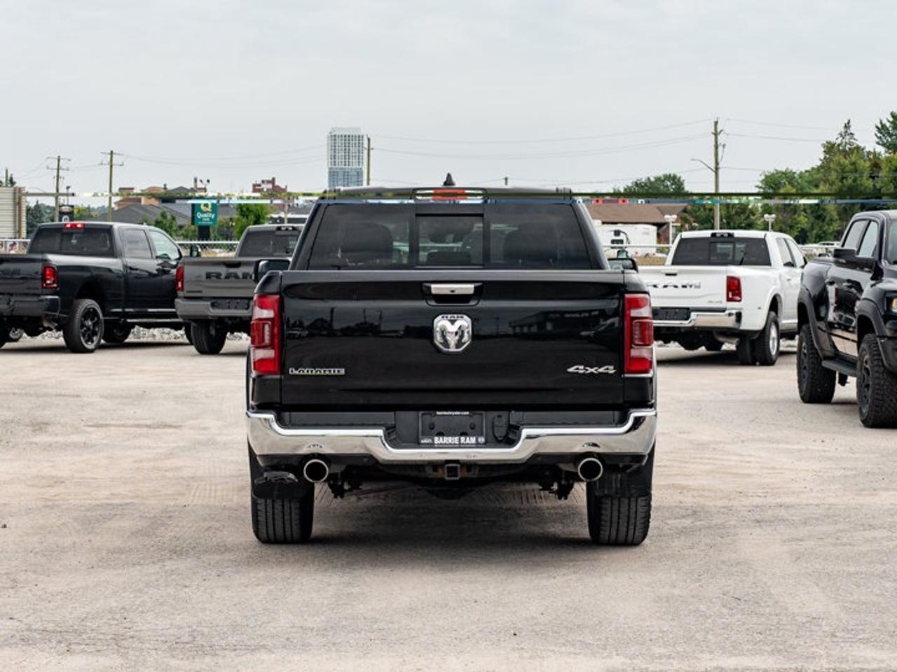 2022 RAM 1500 Laramie Photo