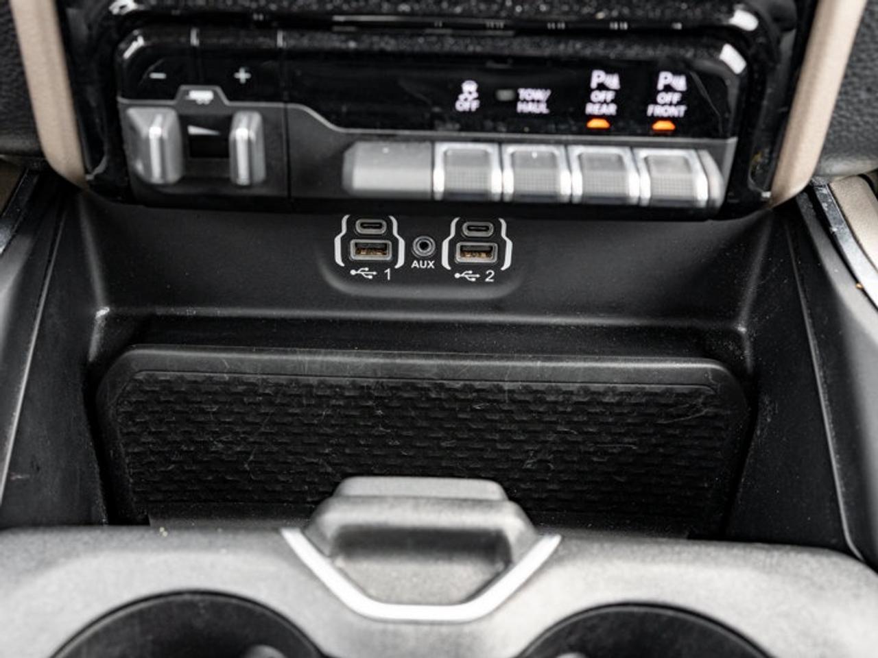 2022 RAM 1500 Laramie Photo