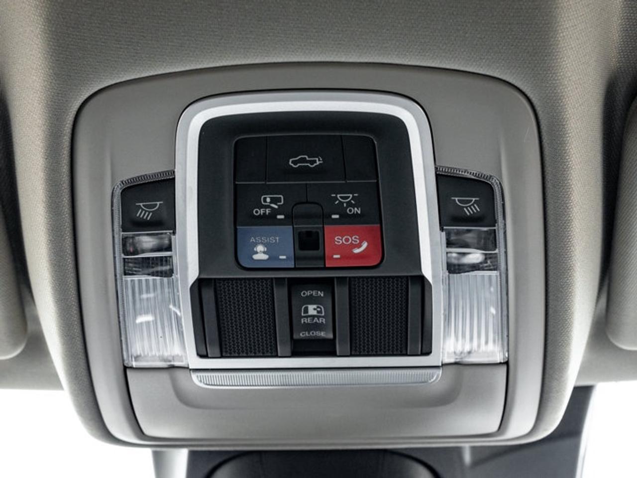 2022 RAM 1500 Laramie Photo