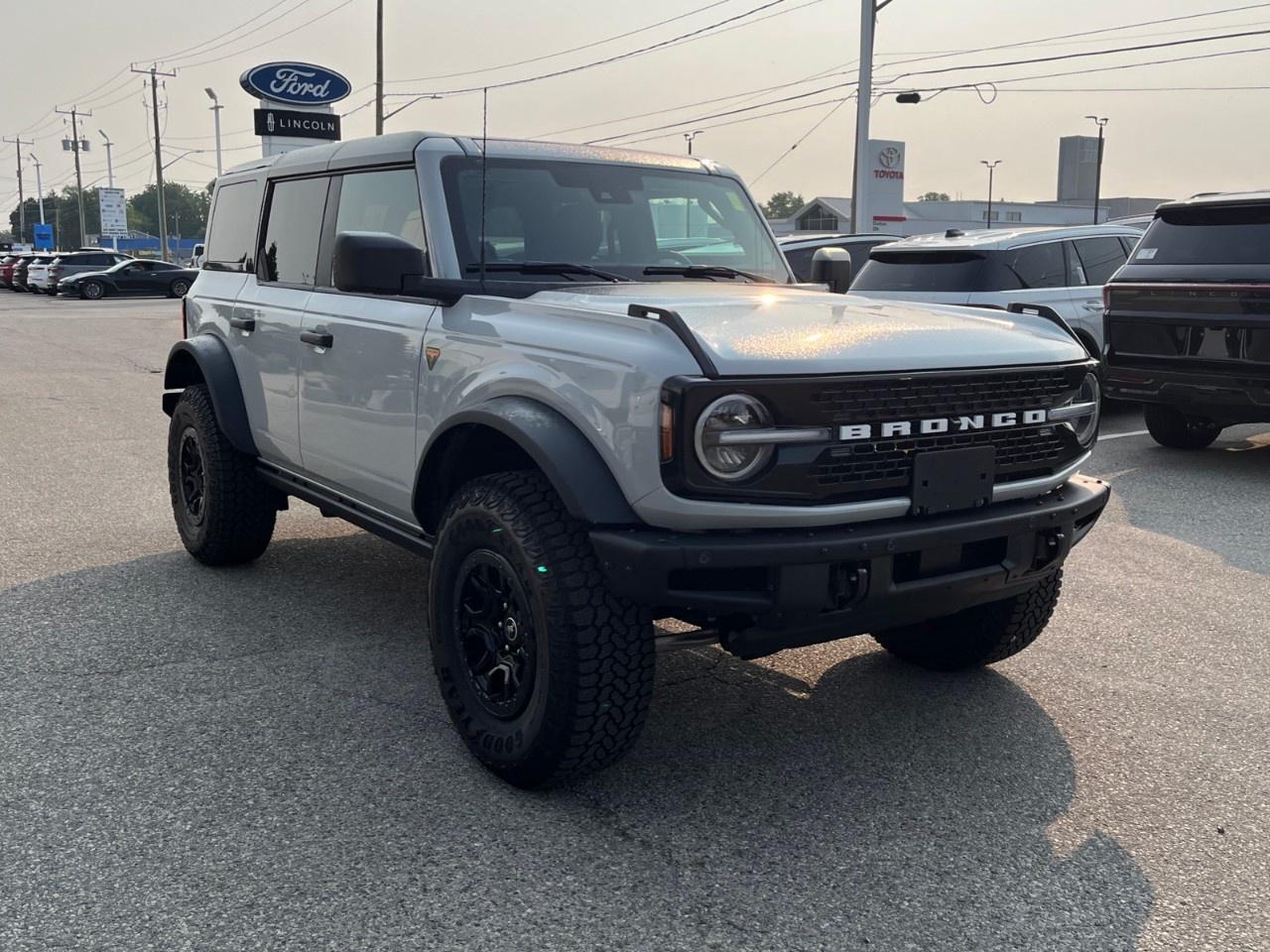 2026 Ford Bronco Badlands 4 Door 4x4 Photo