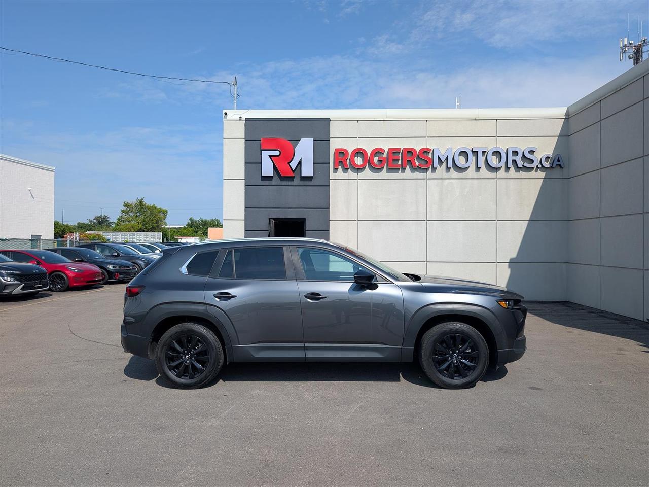 2024 Mazda CX-50 GS-L AWD - PANO ROOF - REV CAM - TECH FEATS- Photo