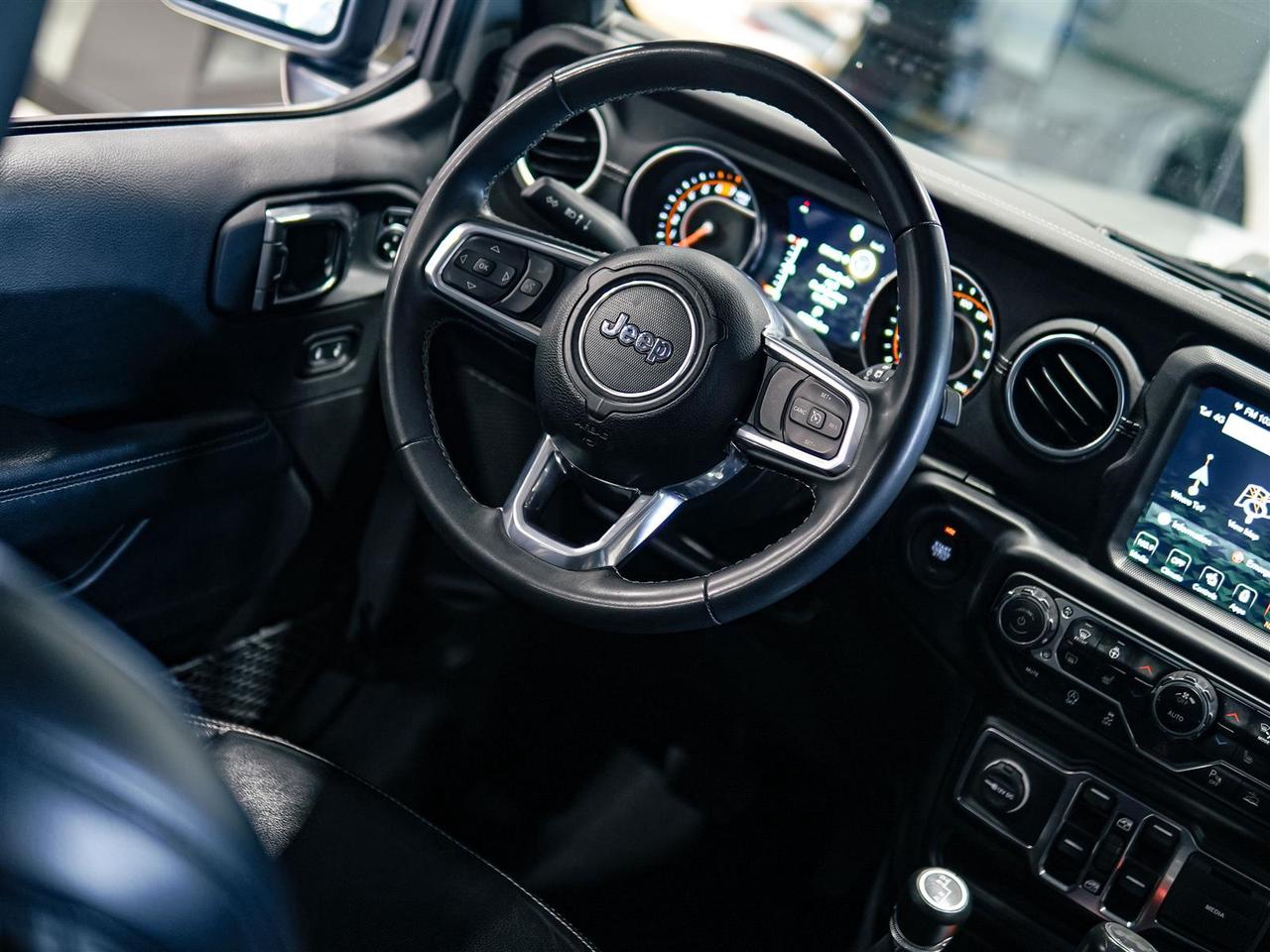 2023 Jeep Wrangler SAHARA | NO ACCIDENTS | LEATHER | NAV | BLIND | 4X4 Photo