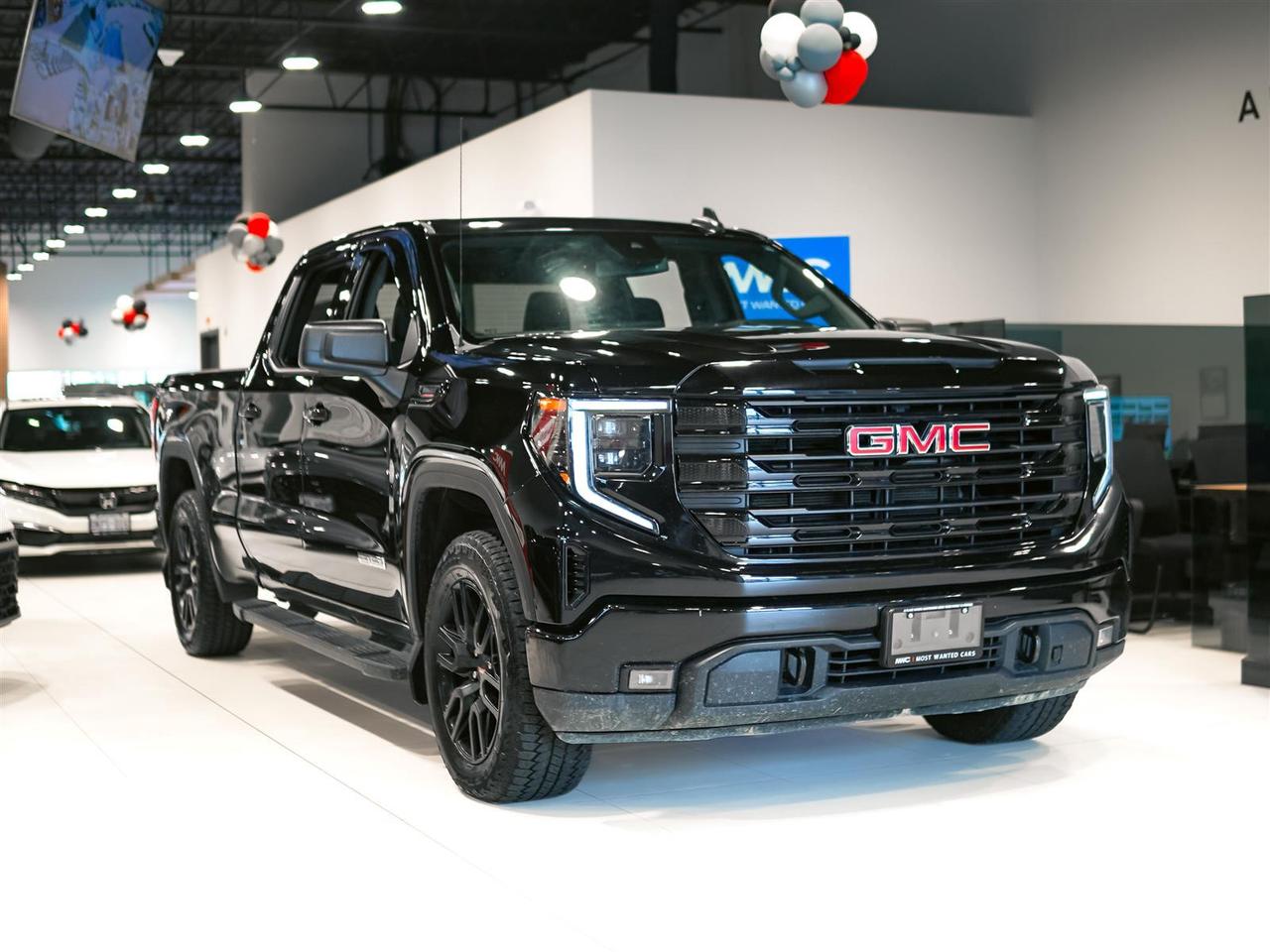 2024 GMC Sierra 1500 ELEVATION | 4X4 | 3.0 DIESEL | BLK PKG | NO ACCIDENTS Photo