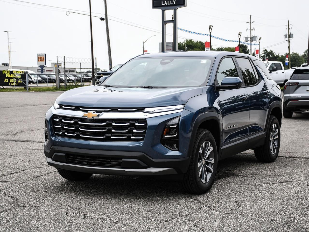 2027 Chevrolet Equinox LT Photo2