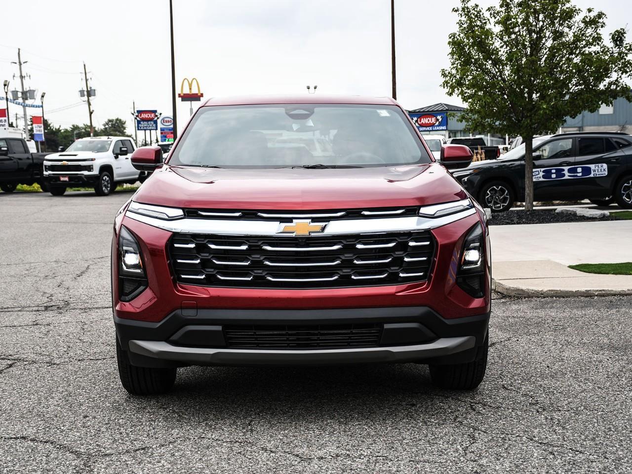 2027 Chevrolet Equinox LT Photo1