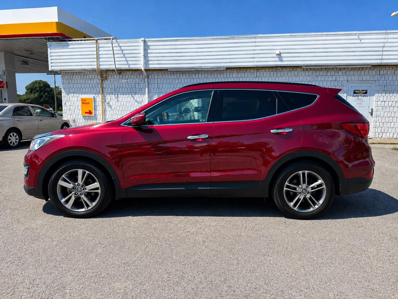 2017 Hyundai Santa Fe Sport - NO ACCIDENTS - CLEAN! Photo5