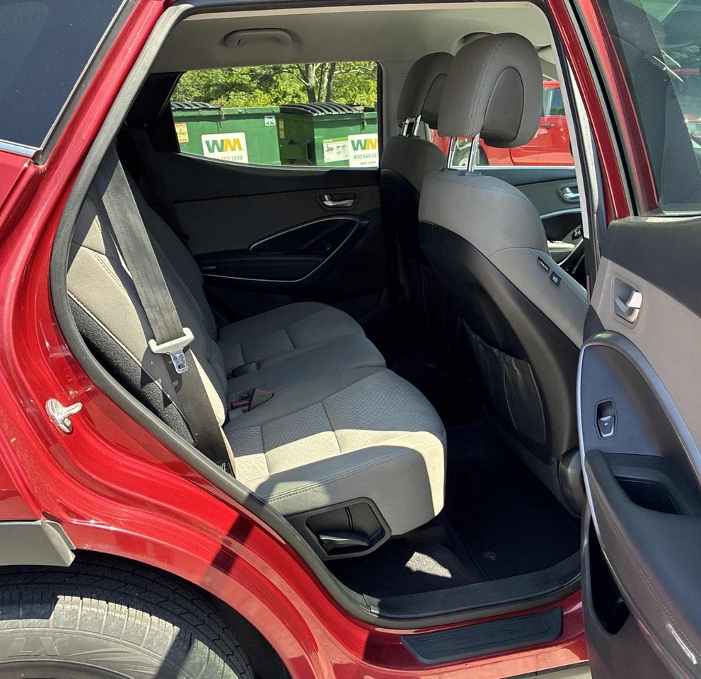 2017 Hyundai Santa Fe Sport - NO ACCIDENTS - CLEAN! Photo
