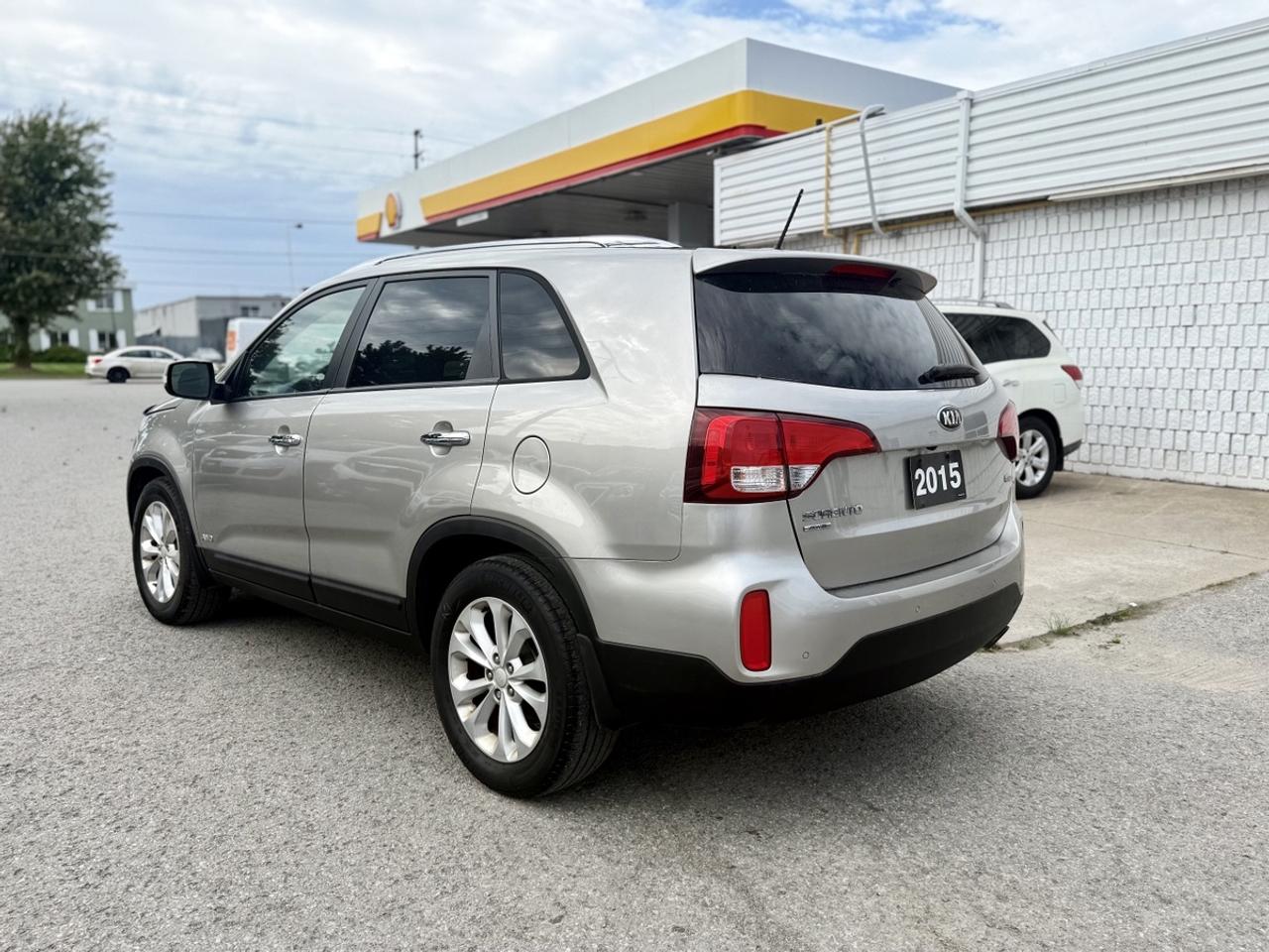 2015 Kia Sorento EX AWD - ONE OWNER - CLEAN!!!! Photo