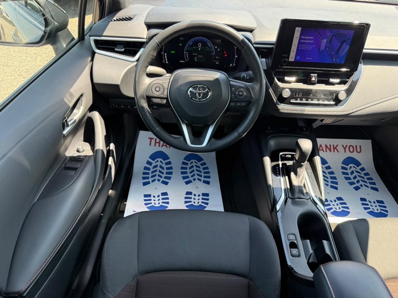 2024 Toyota Corolla SE Photo