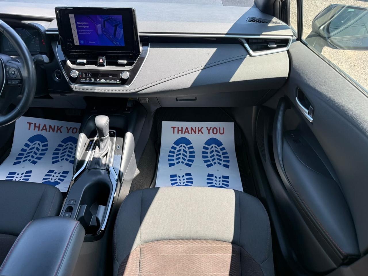 2024 Toyota Corolla SE Photo