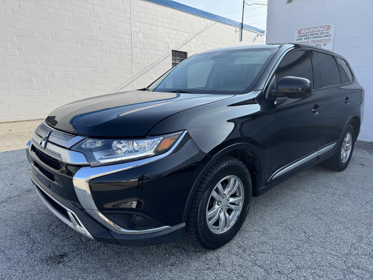 Used 2019 Mitsubishi Outlander ES AWD for sale in Toronto, ON