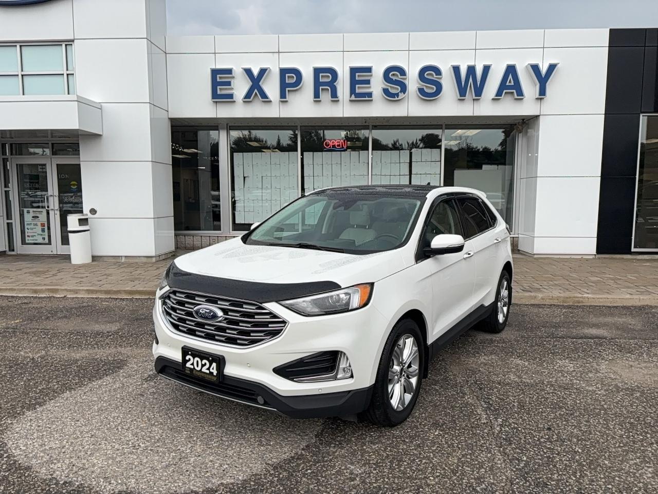 2024 Ford Edge TITANIUM, PANO ROOF, FACTORY HITCH, LOADED! Photo0
