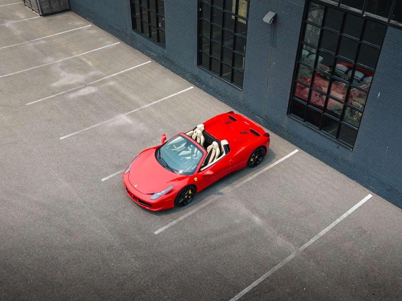 2013 Ferrari 458 2dr Conv Photo