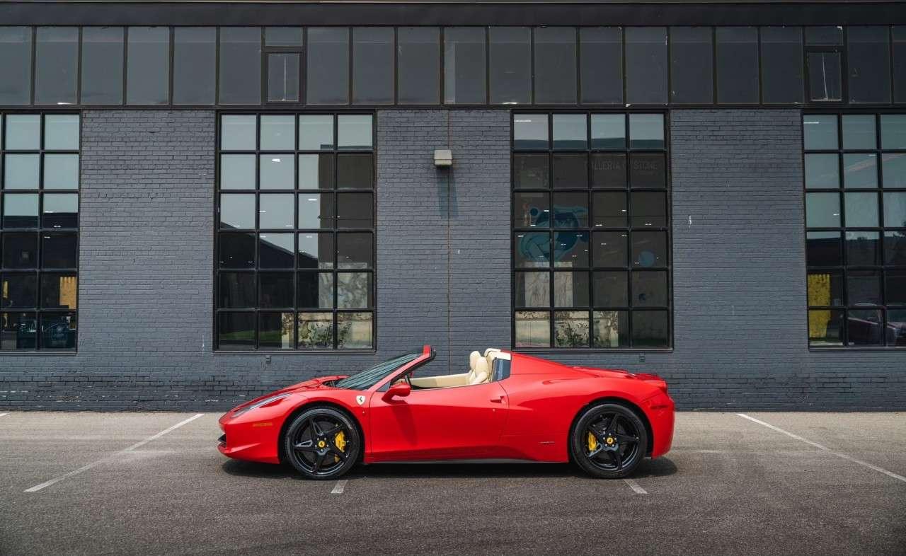 2013 Ferrari 458 2dr Conv Photo