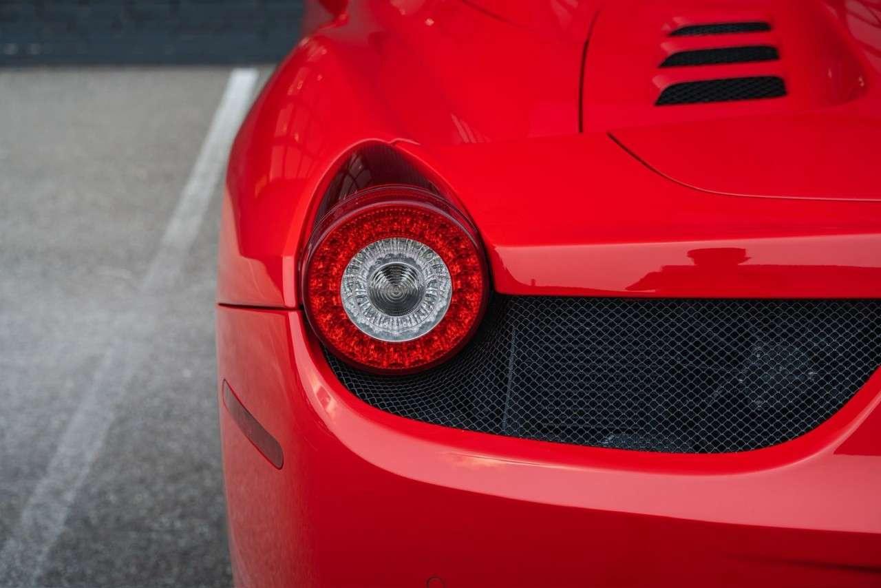 2013 Ferrari 458 2dr Conv Photo