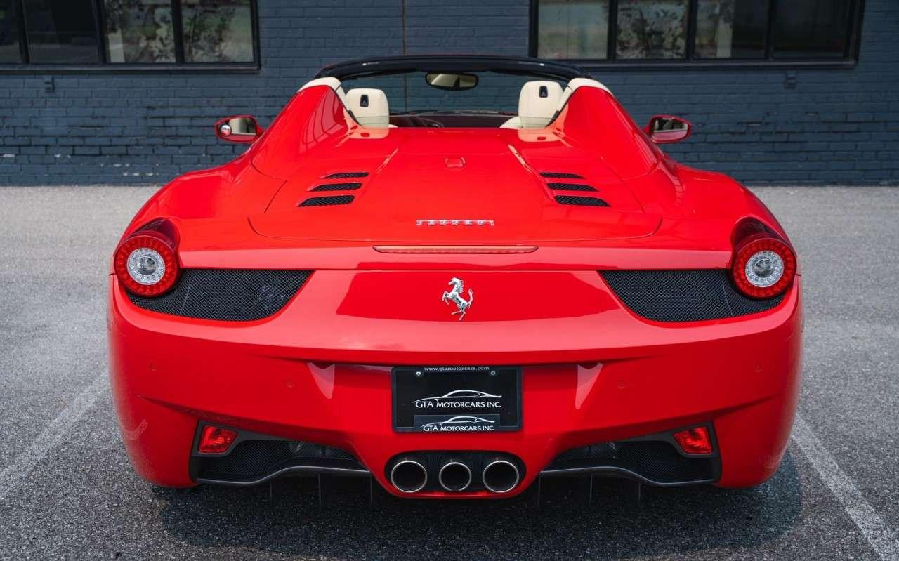 2013 Ferrari 458 2dr Conv Photo