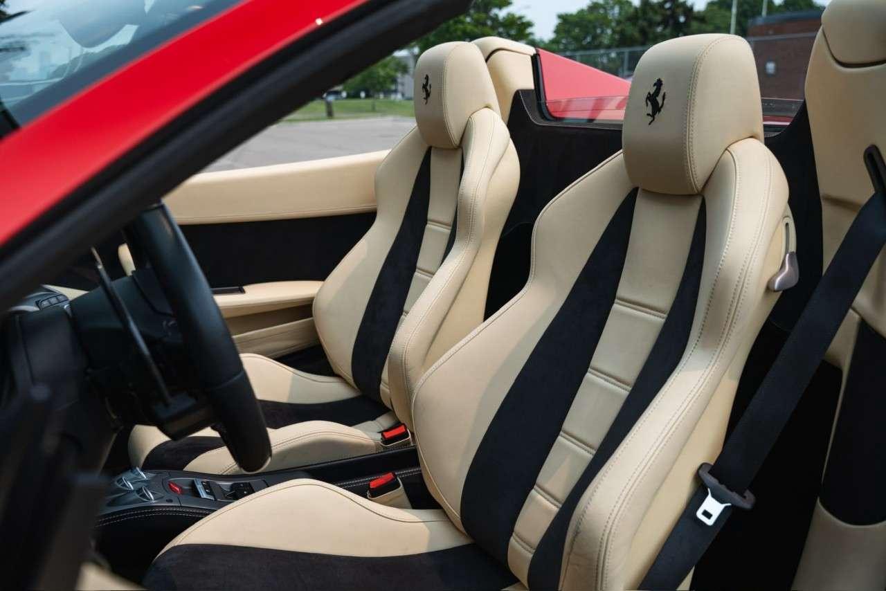 2013 Ferrari 458 2dr Conv Photo