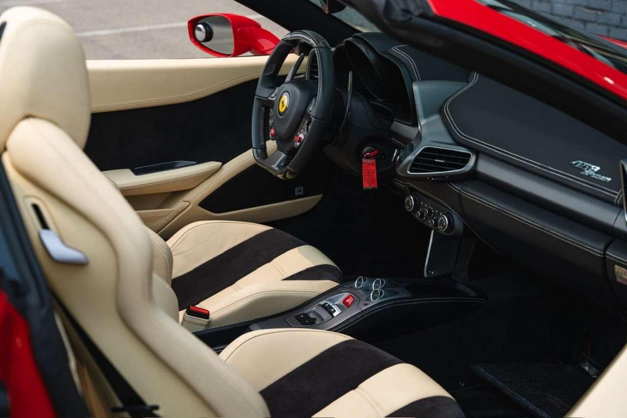 2013 Ferrari 458 2dr Conv Photo