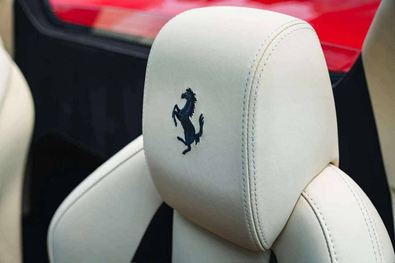 2013 Ferrari 458 2dr Conv Photo