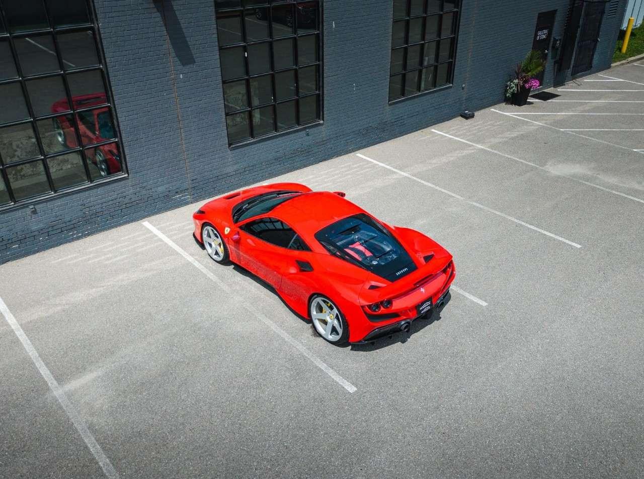 2021 Ferrari F8 Tributo Coupe Photo4