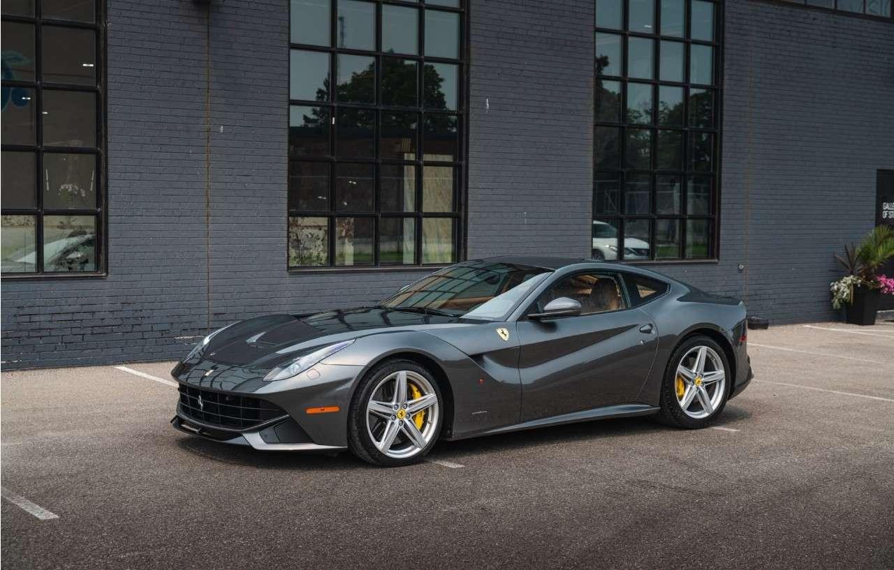 2017 Ferrari F12 Coupe Photo