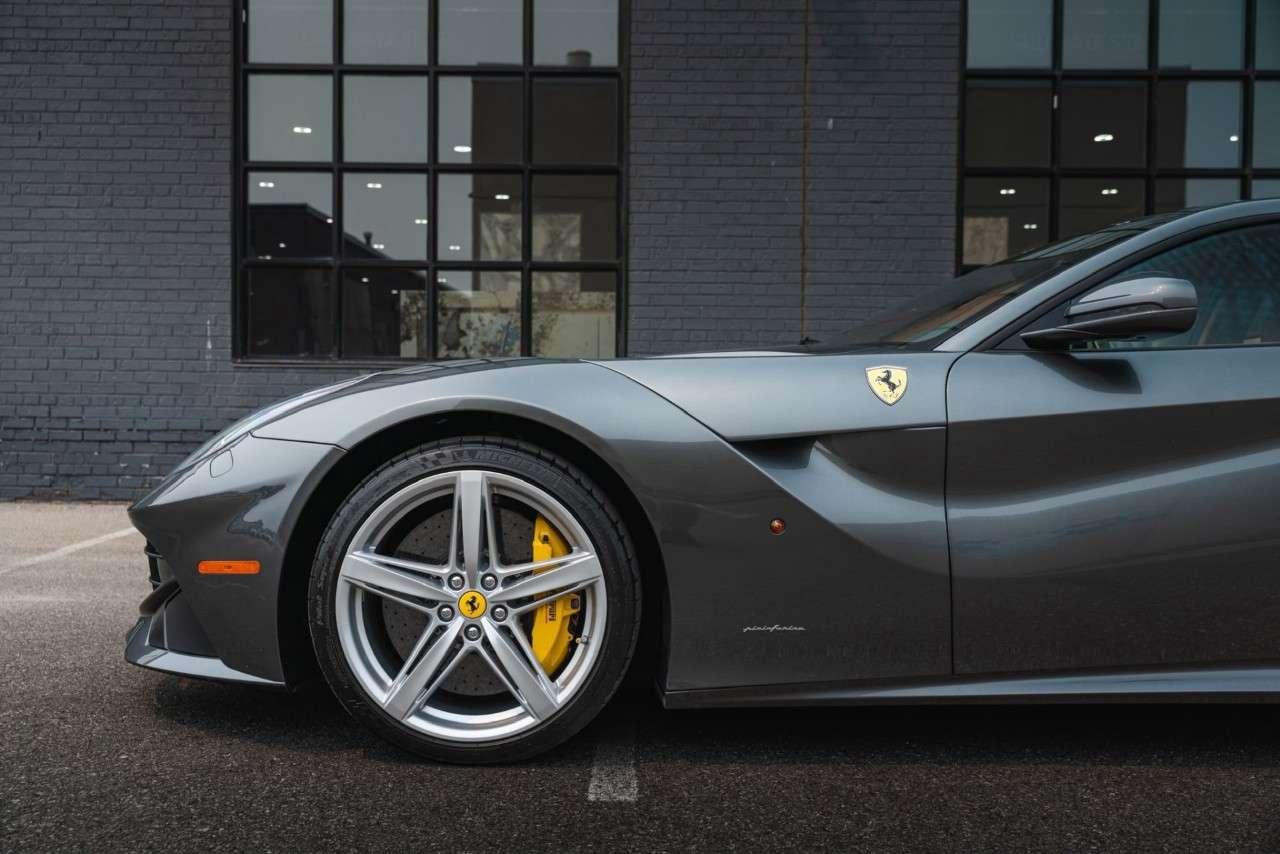 2017 Ferrari F12 Coupe Photo