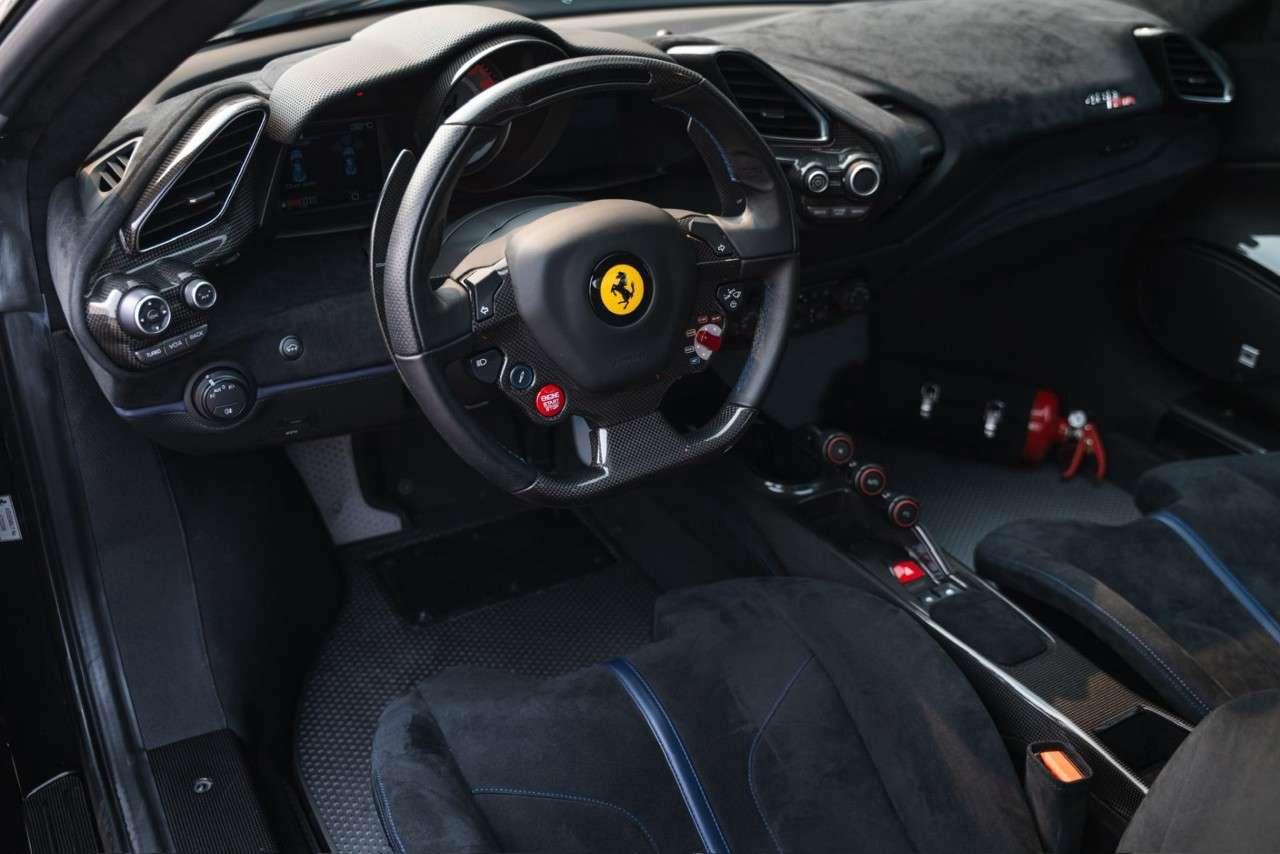 2020 Ferrari 488 Coupe Photo