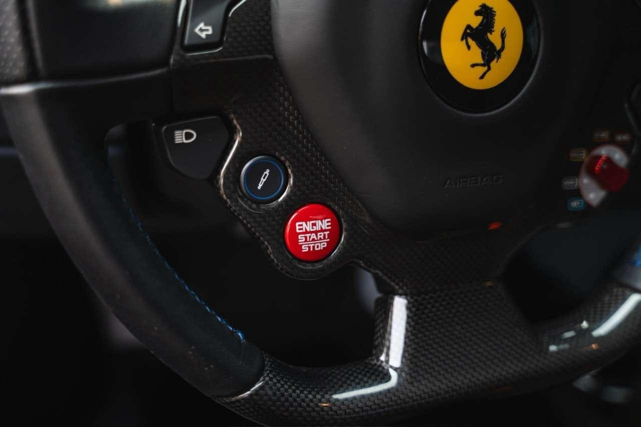 2020 Ferrari 488 Coupe Photo