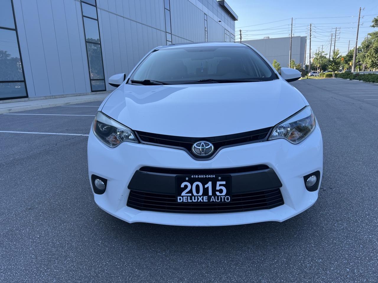 2015 Toyota Corolla LE Photo
