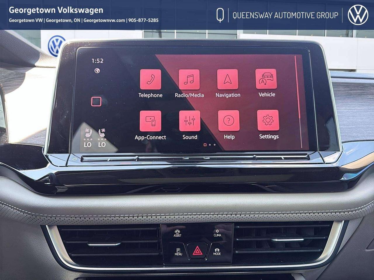 2024 Volkswagen Atlas EXECLINE Photo