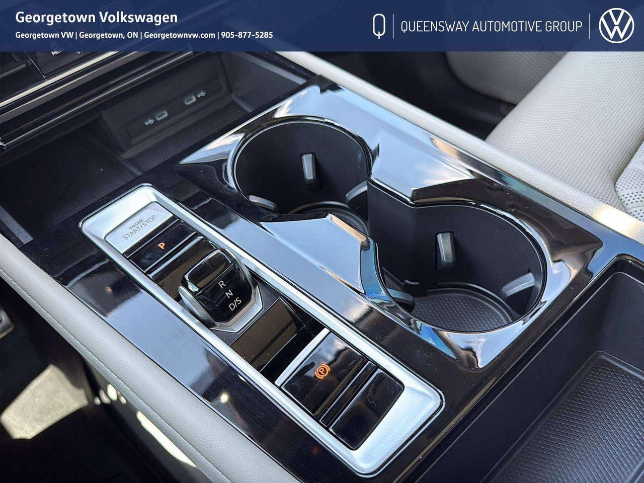2024 Volkswagen Atlas EXECLINE Photo