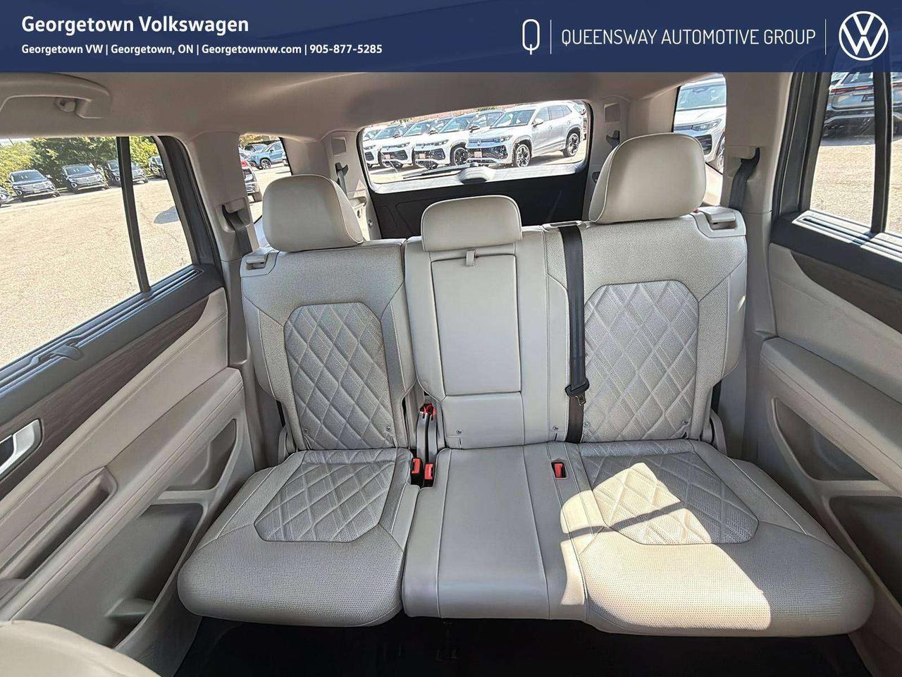 2024 Volkswagen Atlas EXECLINE Photo
