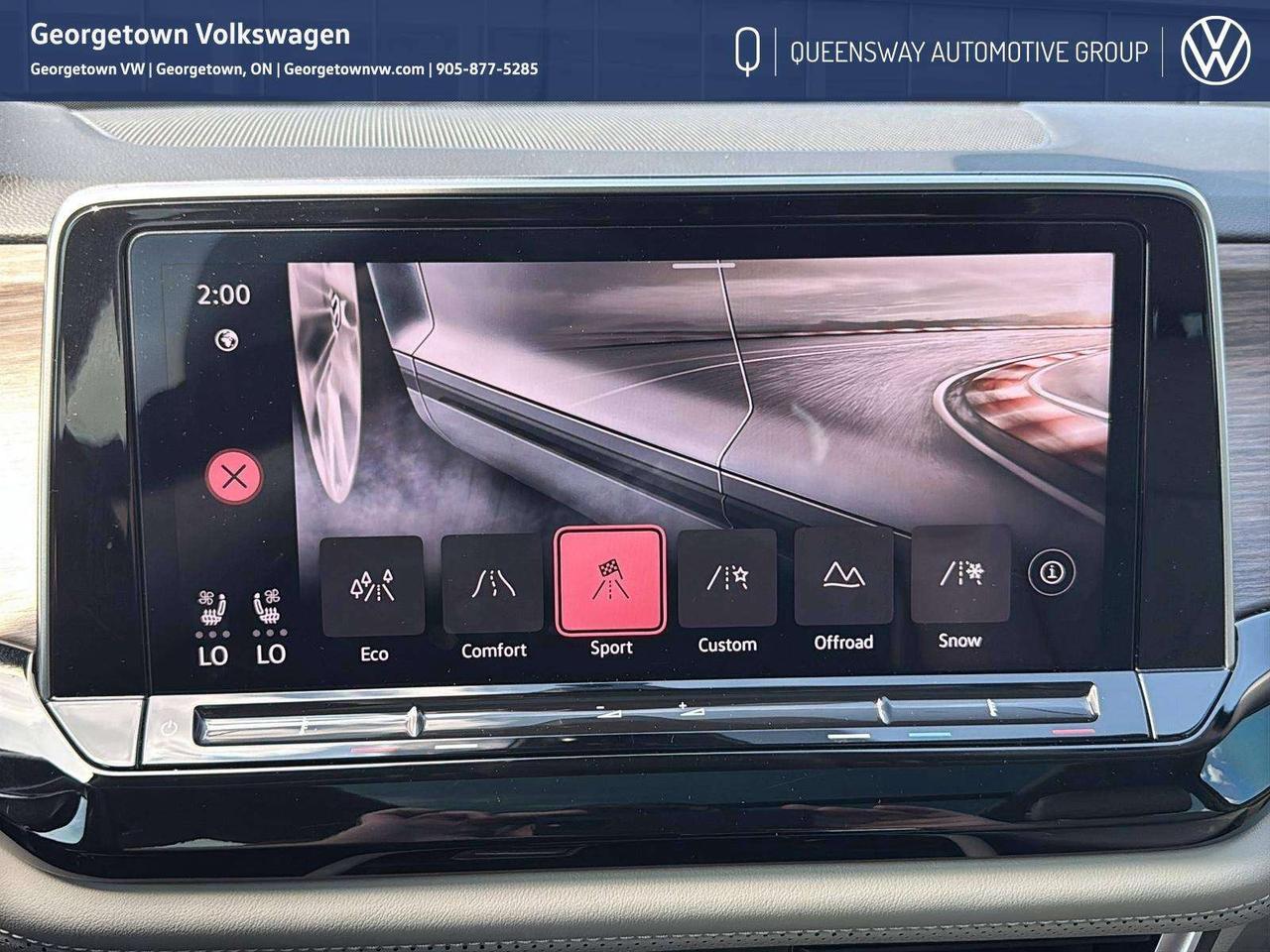 2024 Volkswagen Atlas EXECLINE Photo