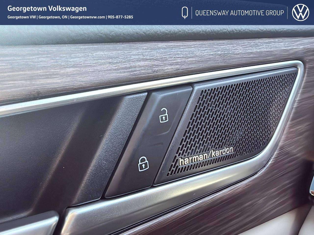 2024 Volkswagen Atlas EXECLINE Photo