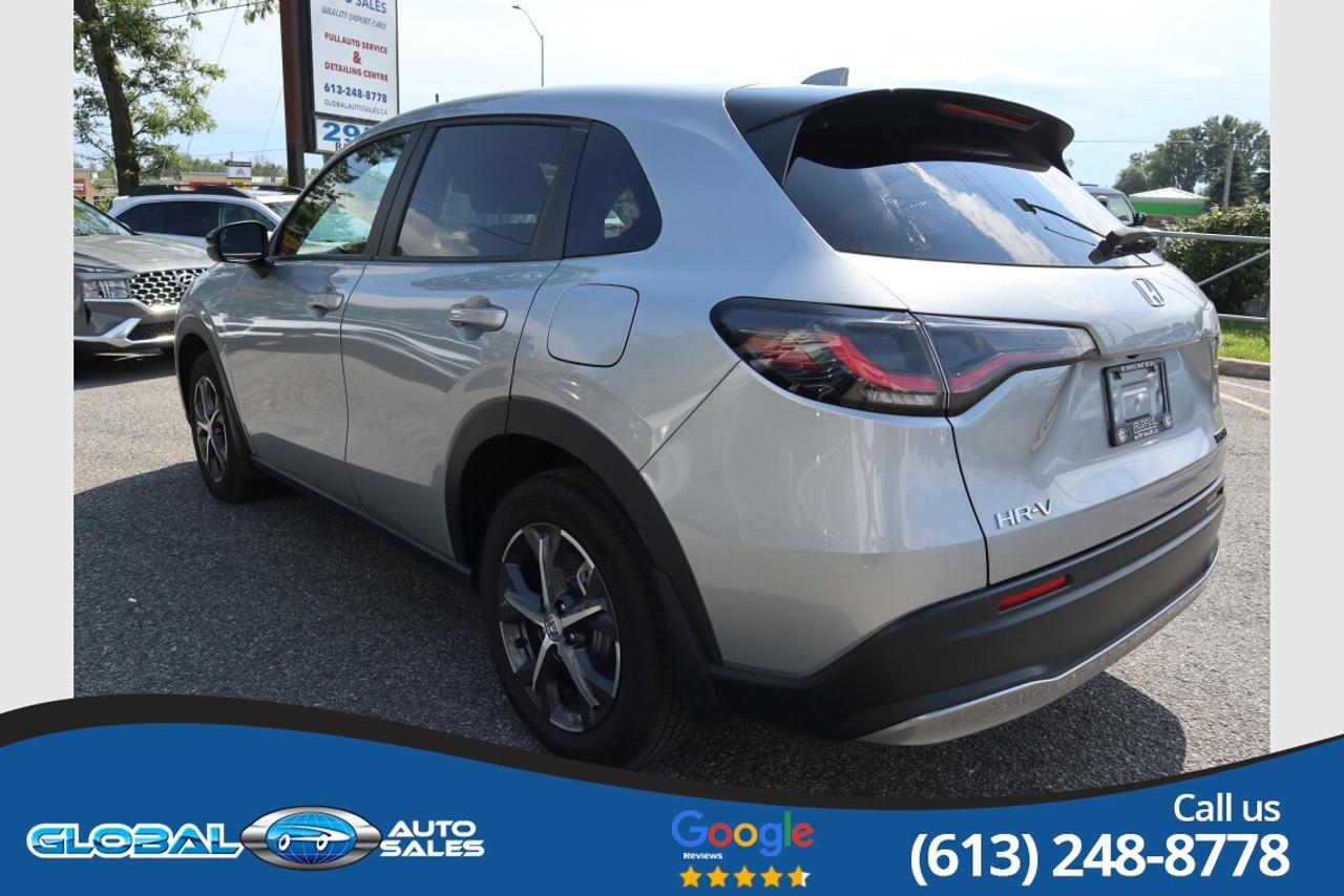 2025 Honda HR-V Sport Photo