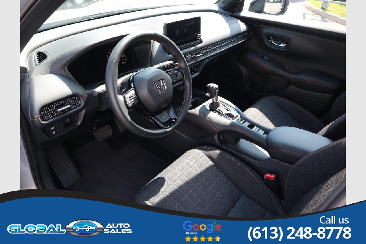 2025 Honda HR-V Sport Photo
