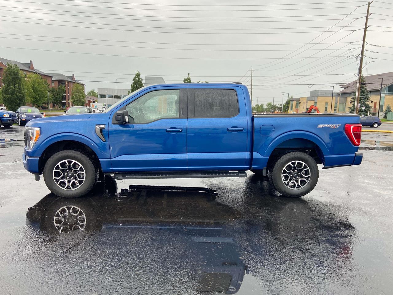 2023 Ford F-150 XL 4WD SuperCrew 5.5' Box Photo