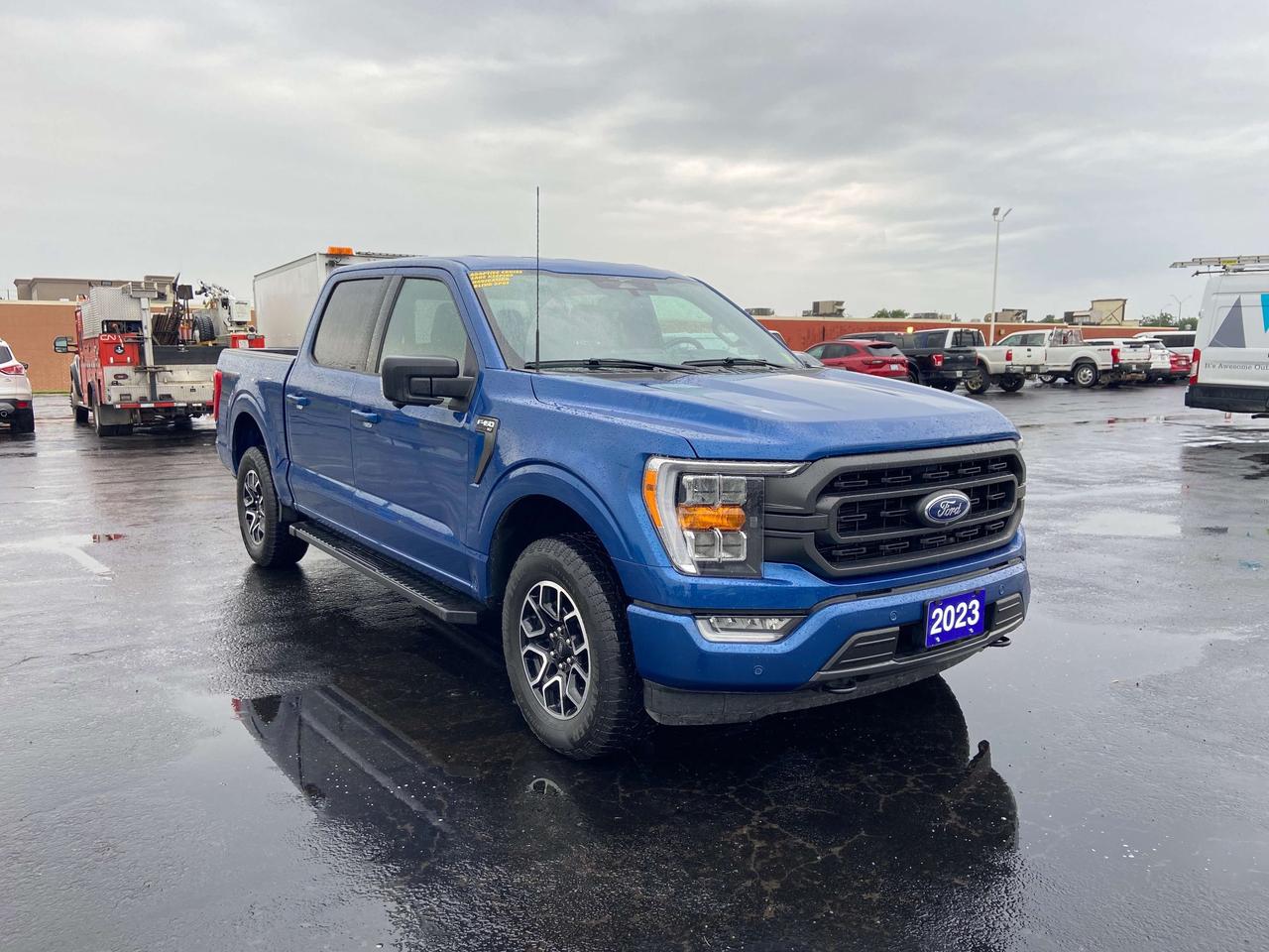 2023 Ford F-150 XL 4WD SuperCrew 5.5' Box Photo