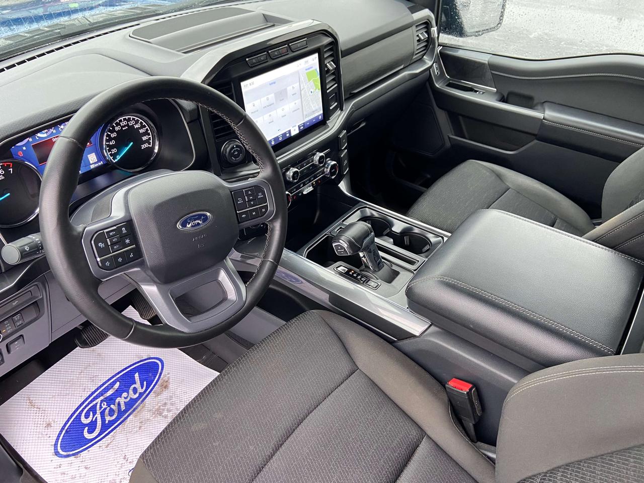 2023 Ford F-150 XL 4WD SuperCrew 5.5' Box Photo