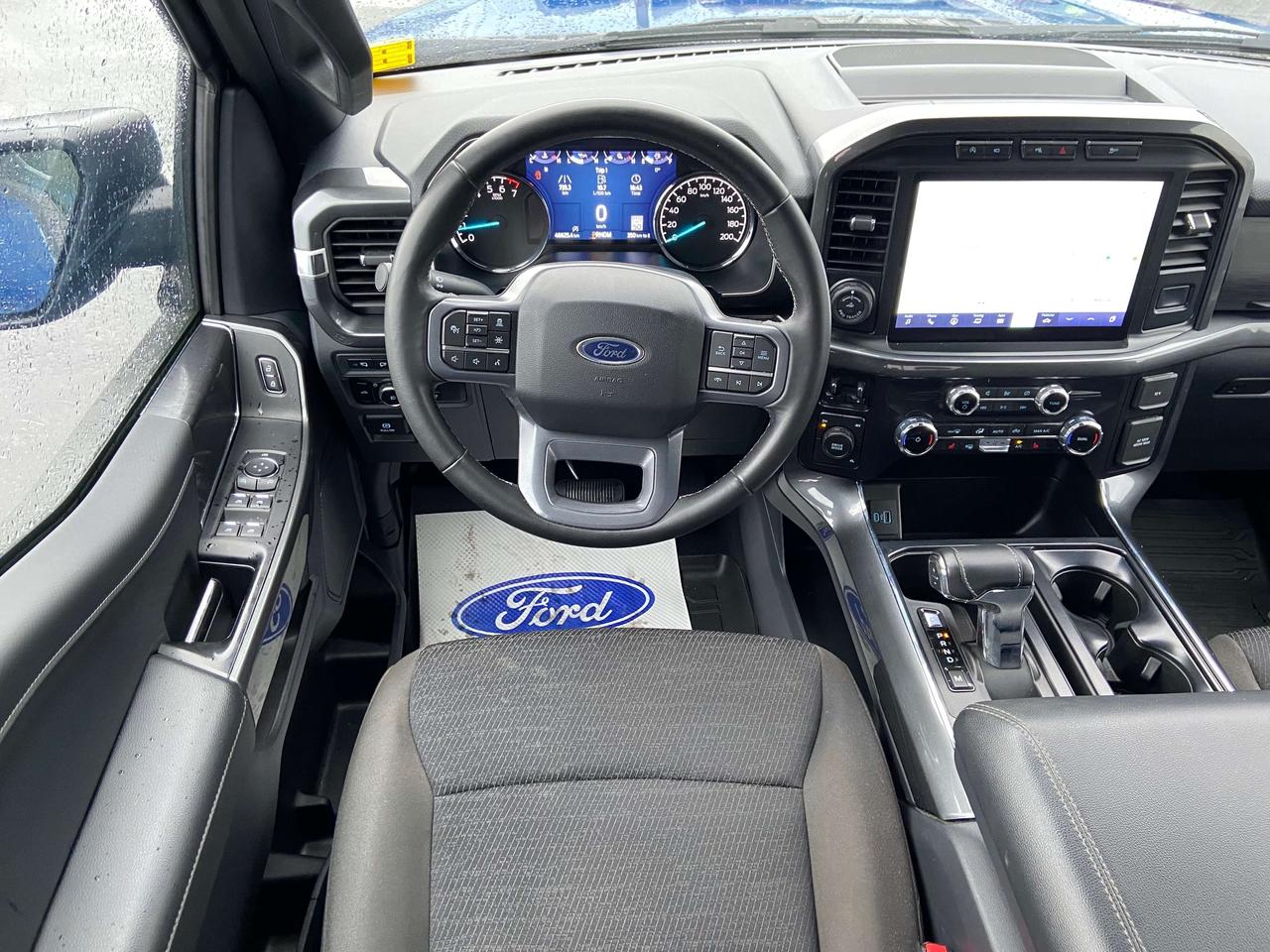 2023 Ford F-150 XL 4WD SuperCrew 5.5' Box Photo