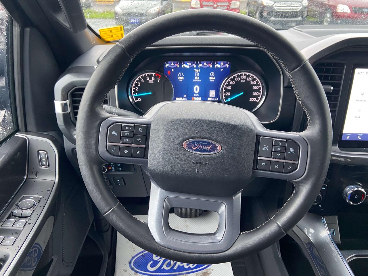 2023 Ford F-150 XL 4WD SuperCrew 5.5' Box Photo
