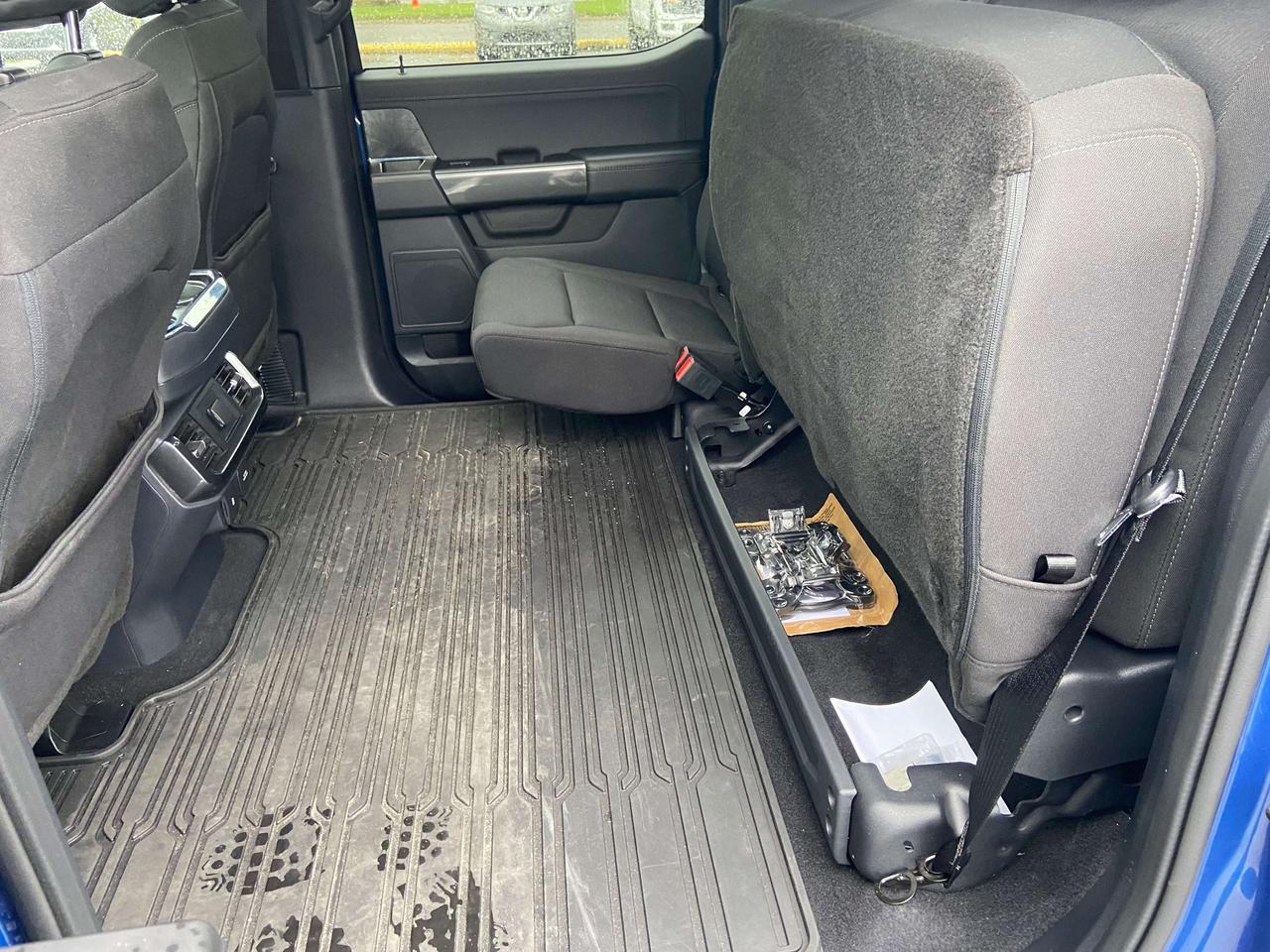 2023 Ford F-150 XL 4WD SuperCrew 5.5' Box Photo