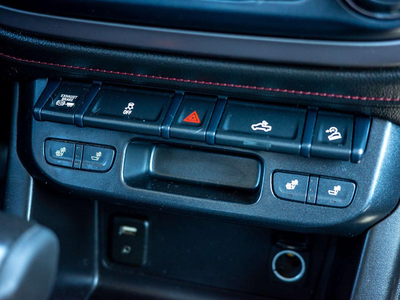 2018 GMC Canyon 4WD - All Terrain   Leather Interior Photo
