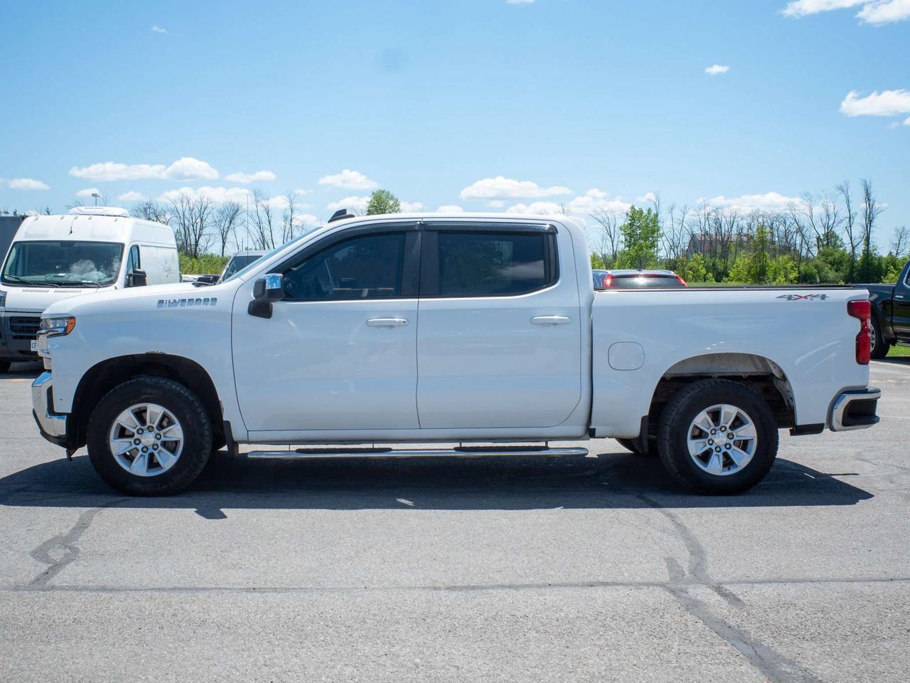 2019 Chevrolet Silverado 1500 LT - Cloth Seats   Back-Up Camera Photo3