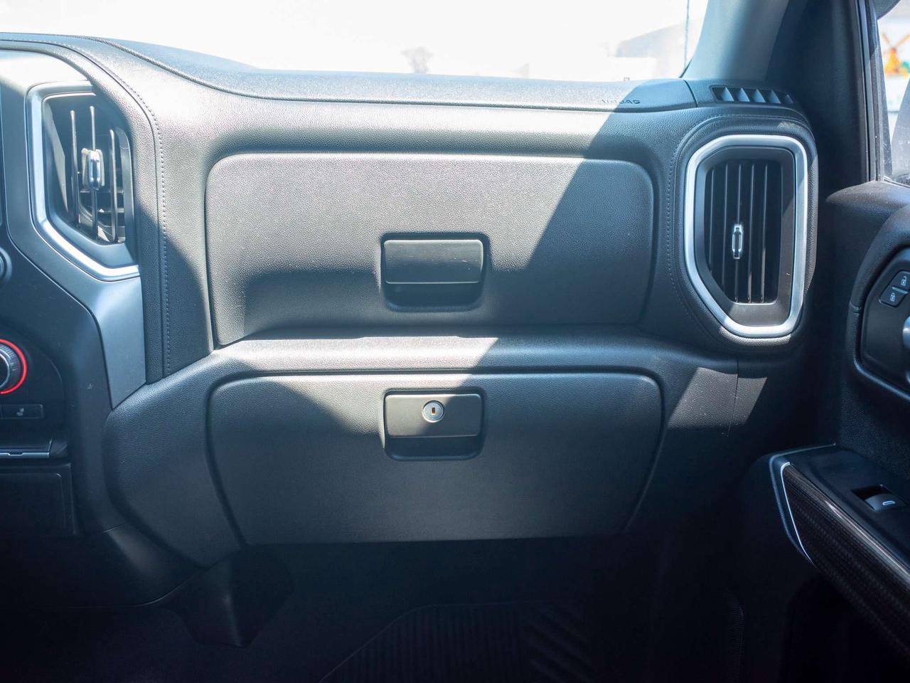 2019 Chevrolet Silverado 1500 LT - Cloth Seats   Back-Up Camera Photo