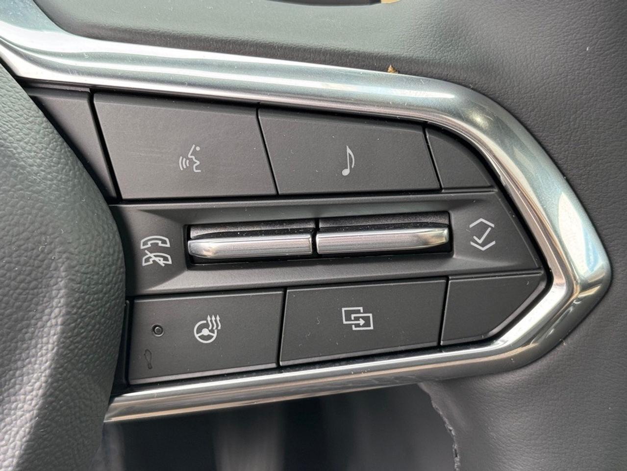 2027 Chevrolet Equinox AWD ACTIV Photo