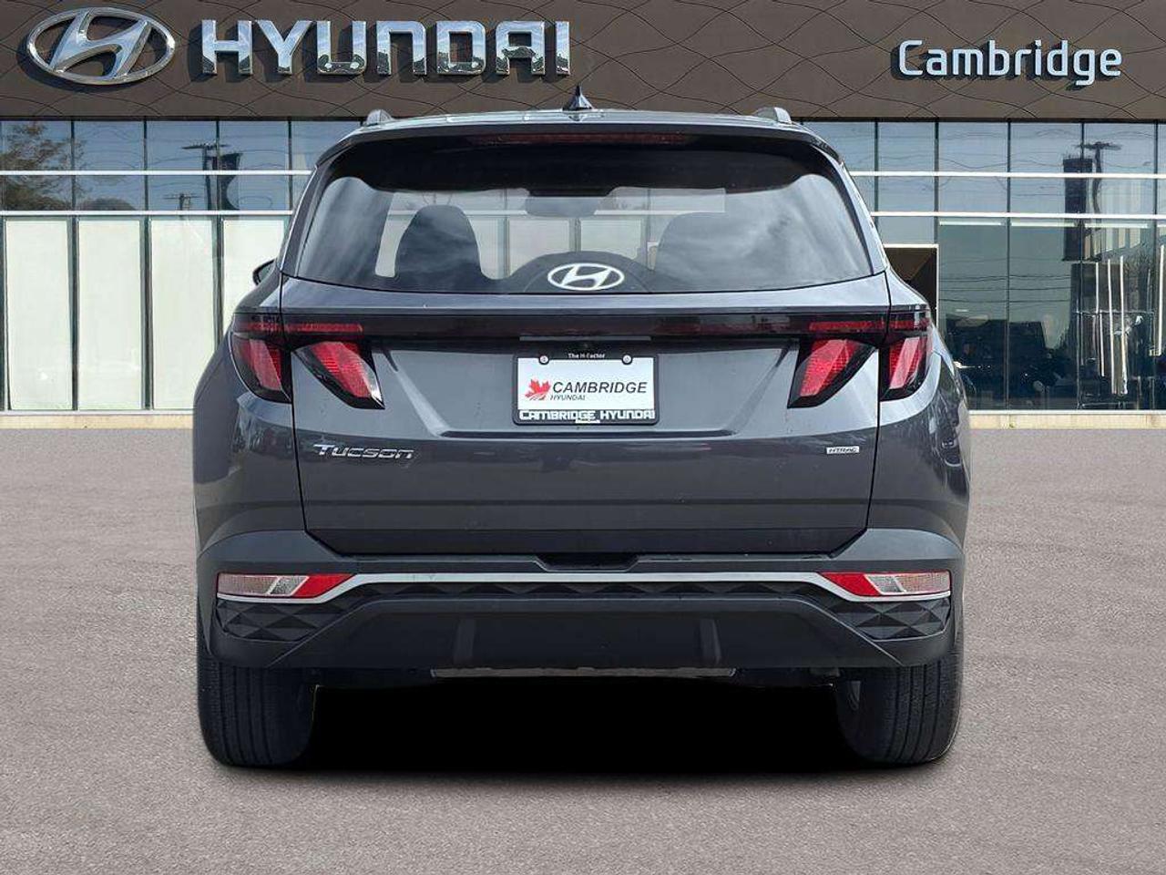 2022 Hyundai Tucson Preferred   NO ACCIDENTS HEATSEATS 7.9L/100KM Photo
